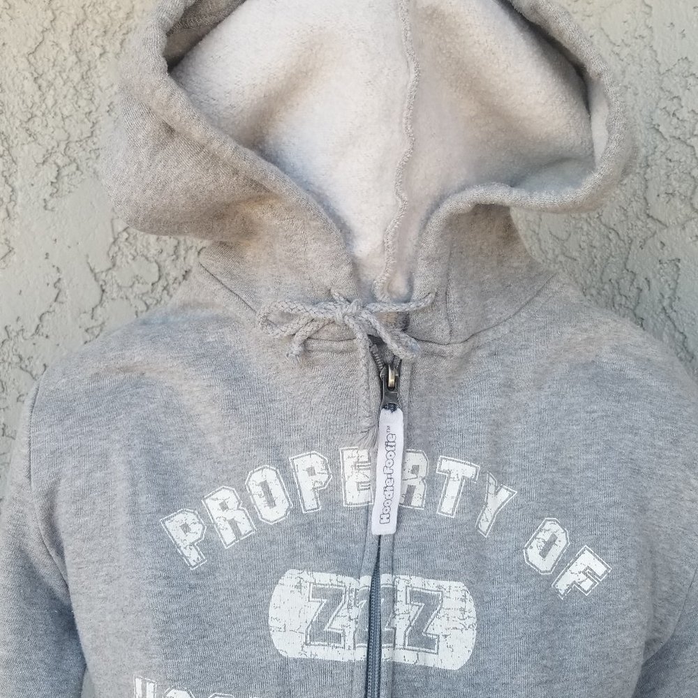 Hoodie-Footie anyone?
